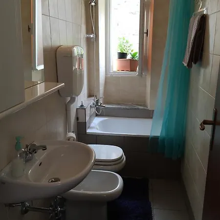 Apartment Da Helvis Como